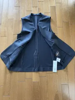 ポールスチュアートのサムネイル