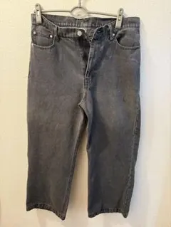 INHERIT グレー クロップドデニムパンツのサムネイル