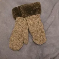 ウール ケーブル編み ミトン ファー付き
