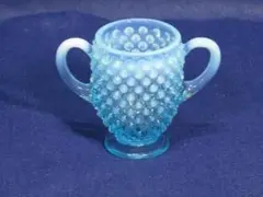 フェントン ブルーオパールセント ホブネイル 花瓶 フリル