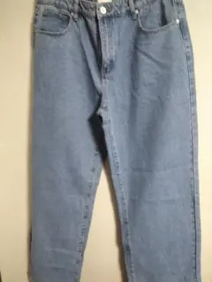 Item thumbnail for item ce8a695e-c23c-4982-9ac0-69ee34dbc355