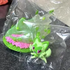 ポケモン　リーフレット　 ニャオハ スマホスタンド