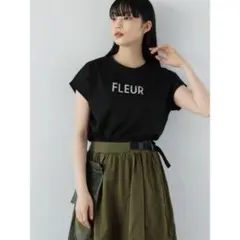 新品★ヤマダヤ　ラシュッド　フレンチスリーブ箔ロゴカットソー 半袖Tシャツ★黒のサムネイル