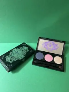 ANNA SUI アイシャドウパレット3色のサムネイル