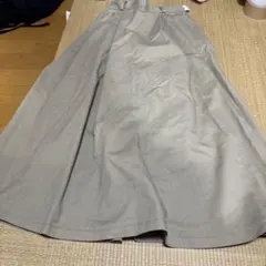 ディッキーズ　ベージュ フレアスカートのサムネイル