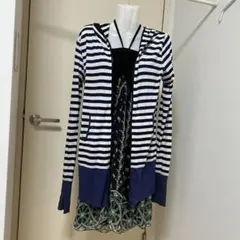 海　ラッシュガード　日焼け　羽織り　パーカー　uvカット　ボーダー　フード　長め