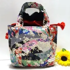 ✡️和花柄外ポケット&持ち手付き巾着ミニバッグ~黒ハンドメイド