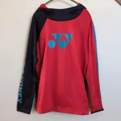 ヨネックス フード付き赤黒長袖ウェア