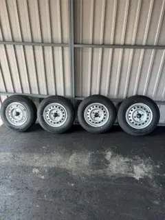 ダイハツハイゼットカーゴ　S700v 12インチ 145/80R12 4本セットのサムネイル
