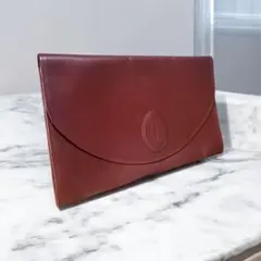 Cartier カルティエ マストライン レザークラッチ ボルドー