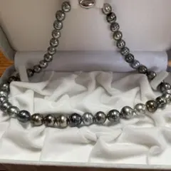 特大11.4mm 黒蝶真珠 ネックレス 48cm ピーコック系 本真珠 バロック
