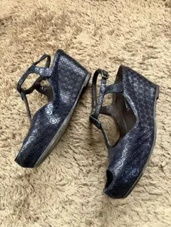 Item thumbnail for item 37dad2a4-396f-4d62-bb2d-bb3813483760