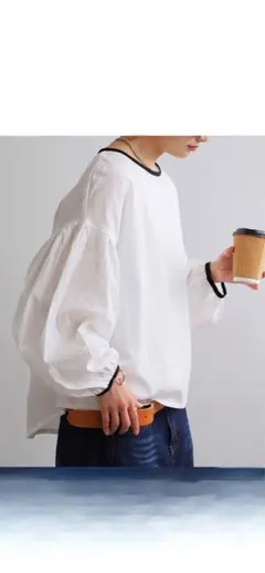 バルーンスリーブ ホワイトシャツ