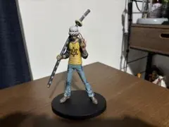 ワンピース グランドラインメン トラファルガー・ロー フィギュア