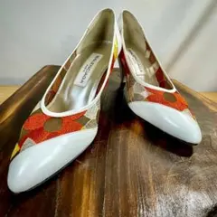 BALENCIAGA パンプス 23センチ 花柄刺繍 日本製 ホワイト×オレンジのサムネイル