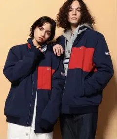 TOMMY JEANS ダウンジャケット