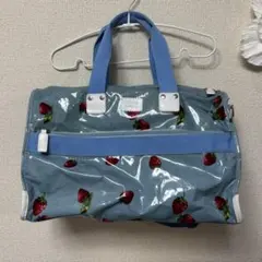 Shirley Temple いちご柄 ビニール　ボストンバッグ　ブルーusedのサムネイル