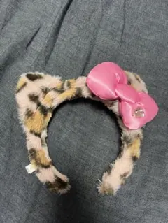 USJキティちゃんヒョウ柄のカチューシャ