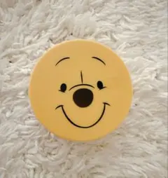 イニスフリー　プーさんコラボ　ノーセバムミネラルパウダー