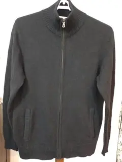 UUNIQLO ラムズウール100%　フルジップニットカーディガン 黒 Ｌ