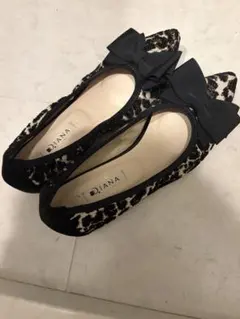 極美品　DIANA レオパード リボンポインテッドトゥ フラット24.5㎝のサムネイル