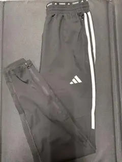 adidas オウン ザ ラン スリーストライプスパンツ