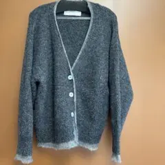 ara.ara グレー カーディガン ボタン付き