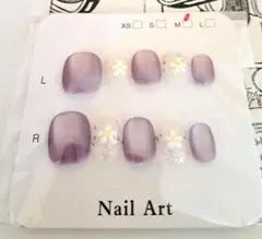 Item thumbnail for item 9075dda9-3c0c-4c6b-93ee-c65b92f8e8f9