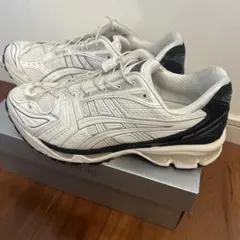 【新品　訳あり】asics GEL-KAYANO 14 BRIGHT WHITE