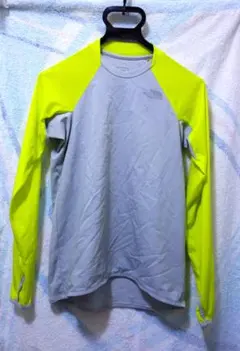 ノースフェイスNORTH FACE　ロングスリーブシャツ　メンズSサイズ