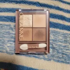 CEZANNE ビタートーン アイシャドウ　03