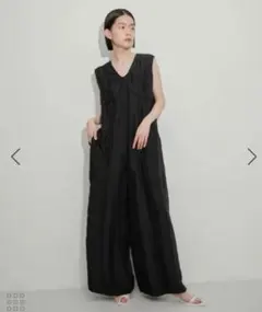 ADAM ET ROPÉ FEMME アダムエロペ　グロッシーロンパース　36のサムネイル