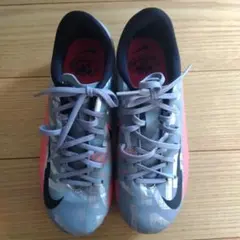 NIKE MERCURIAL サッカートレーニングシューズ　サイズ21.5センチ