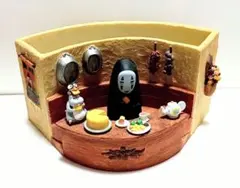 ジブリ　カオナシ　プランター レア 廃盤 ジブリ カオナシ プランター 箱付き - メルカリ
