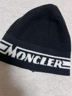 美品 MONCLER ニット帽 ビーニー ブラック - メルカリ