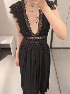 ZARA WOMAN ノースリーブ　レースワンピース ブラック