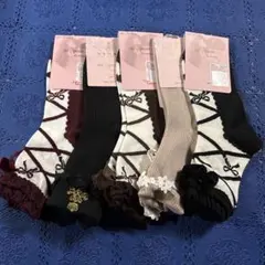 ⑤ 青木美沙子　ニナス　サンリオ　靴下　ソックス　セット