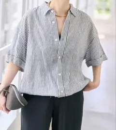 Spick&Spanリネンブレンドハーフスリーブヘムギャザーシャツ ブラックのサムネイル
