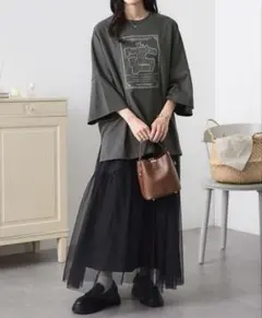 MONO-MART オーバーサイズ刺繍Tシャツのサムネイル