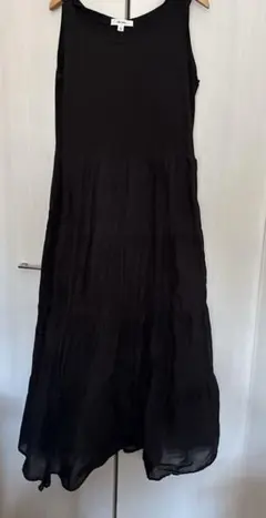 ニコアンドniko and黒のキャミソールロングワンピース3