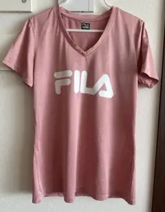 FILA ピンク Vネック Tシャツ