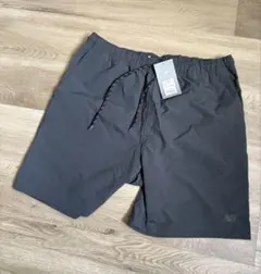 新品タグ付き New Balance ショートパンツ XL 黒 ショーツ 短パンのサムネイル