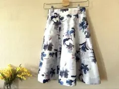 美品⭐️Apuweiser-riche アプワイザーリッシェ花柄 フレアスカート⭐️のサムネイル