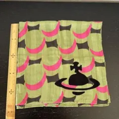 ヴィヴィアンウェストウッド　ハンカチ　グリーン　ピンク