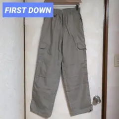 美品 FIRST DOWN カーゴパンツ ワークパンツ イージーパンツ ワイドのサムネイル