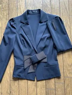 ⭐️FOXEYNEWYORKジャケット紺色のサムネイル