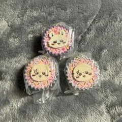 ちいかわ　おかしチャーム　平成女児チョコ　モモンガ　ラッコ