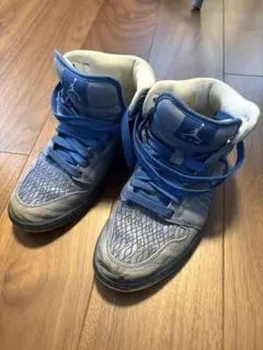 Nike 青 ハイカット スニーカー　エア ジョーダン