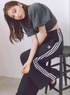 2026年最新】adidas snidel トラックパンツの人気アイテム - メルカリ