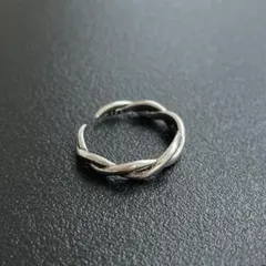 シルバー ツイストデザイン リング　指輪　S925 ダブルライン　ねじれ　フリー